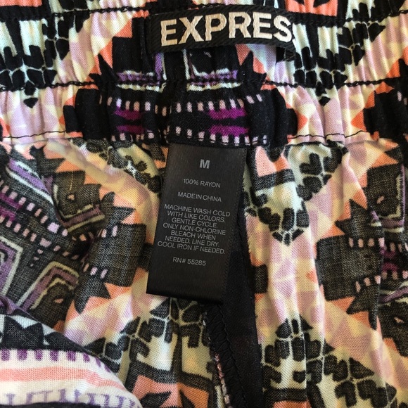 Express Aztec Pattern Shorts - Picture 3 of 3